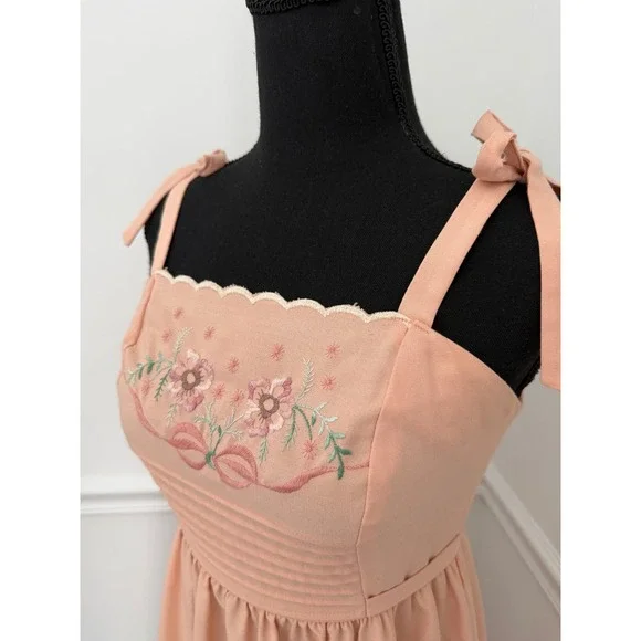 Vintage Vicky Vaughn Peach Floral Embroidered Smocked Midi Sundress 70s XS/ S - Picture 2 of 9